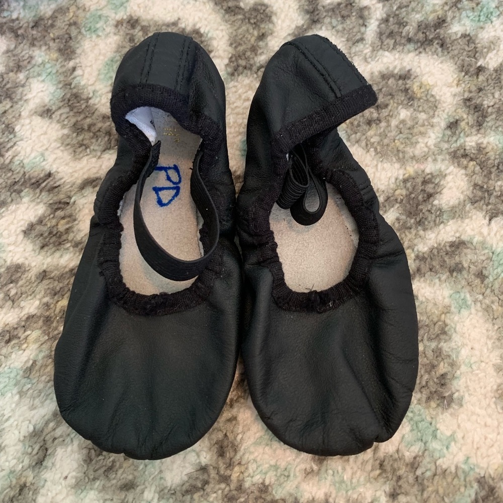Bloch ballet shoes black size 9.5W. Worn 1 time